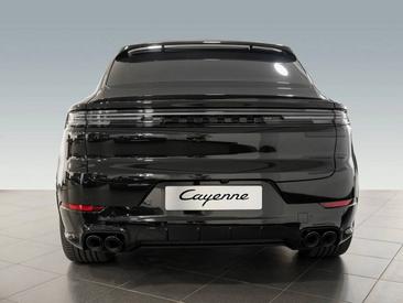 Porsche Cayenne III E-Hybrid Coupé Black Edition — photo 5