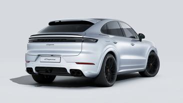 Porsche Cayenne III Coupé Black Edition — photo 9