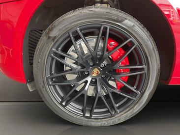 Porsche Macan GTS — photo 9