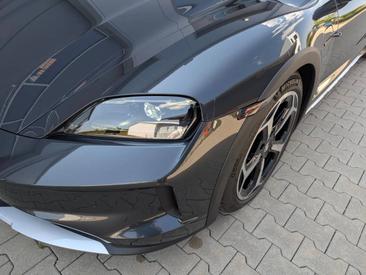 Porsche Taycan ph2 4 Cross Turismo — photo 6