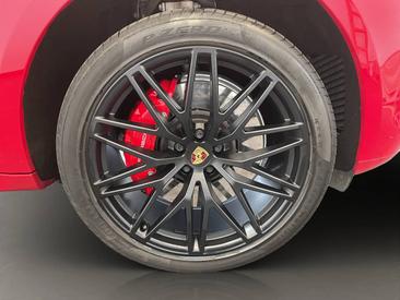 Porsche Macan GTS — photo 12