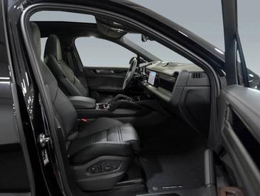 Porsche Cayenne III E-Hybrid Coupé Black Edition — photo 15