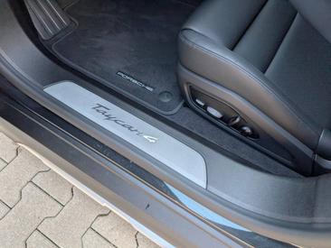 Porsche Taycan ph2 4 Cross Turismo — photo 19