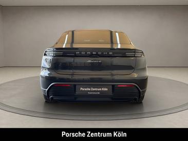 Porsche Macan Electrique 4 — photo 4