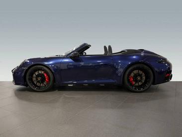 Porsche 992 II Carrera GTS Cabriolet — photo 2
