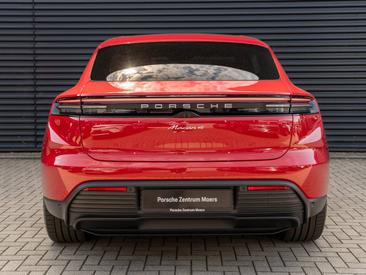Porsche Macan Electrique 4 — photo 5