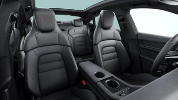 Porsche Taycan — photo 10