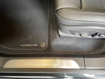 Porsche Macan Electrique 4 — photo 27