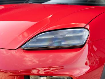 Porsche Macan Electrique 4 — photo 19
