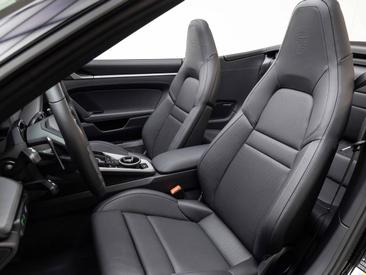 Porsche 992 II Carrera Cabriolet — photo 14