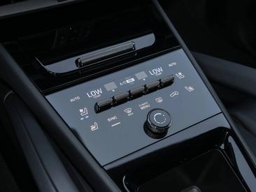 Porsche Cayenne III S E-Hybrid Black Edition — photo 24