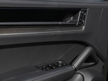 Porsche Cayenne III S E-Hybrid Black Edition — photo 26