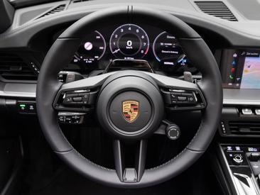 Porsche 992 II Carrera Cabriolet — photo 18