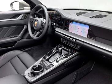 Porsche 992 II Carrera S Cabriolet — photo 17