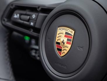 Porsche 992 II Carrera S Cabriolet — photo 29