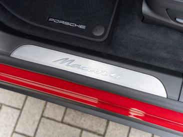 Porsche Macan Electrique 4 — photo 42