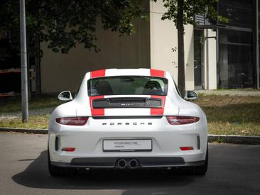Porsche 991 I R — photo 7