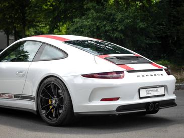 Porsche 991 I R — photo 8