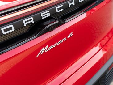 Porsche Macan Electrique 4 — photo 44