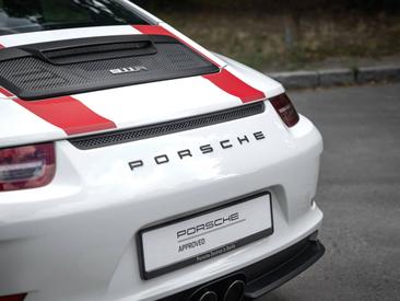 Porsche 991 I R — photo 9