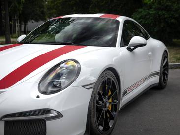Porsche 991 I R — photo 11