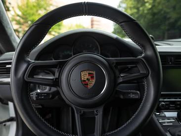 Porsche 991 I R — photo 18