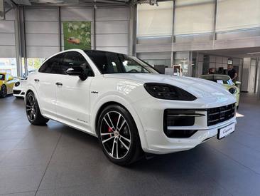 Porsche Cayenne III S E-Hybrid Coupé Black Edition — photo 7