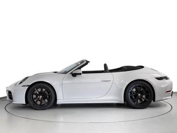 Porsche 992 II Carrera 4S Cabriolet — photo 2
