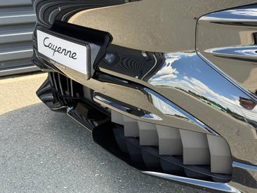 Porsche Cayenne E4 Turbo Electric — photo 9