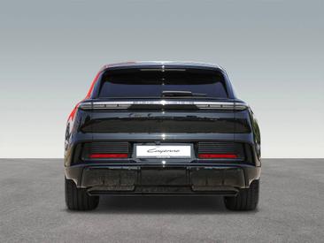 Porsche Cayenne E4 Electric — photo 5
