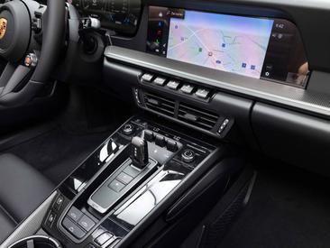 Porsche 992 II Carrera 4S Cabriolet — photo 20