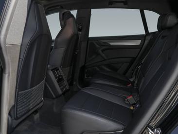 Porsche Cayenne E4 Electric — photo 12