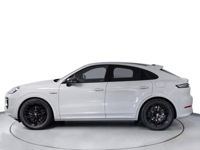 Porsche Cayenne III E-Hybrid Coupé Black Edition
