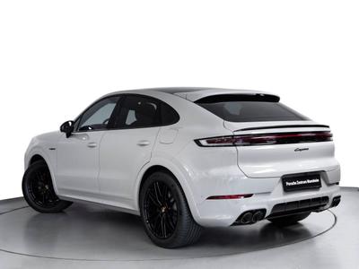 Porsche Cayenne III E-Hybrid Coupé Black Edition