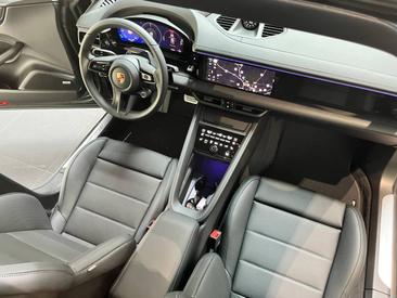 Porsche Macan Electrique 4S — photo 23