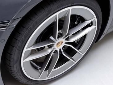 Porsche 992 II Carrera S — photo 29