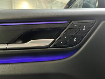 Porsche Macan Electrique 4S — photo 29