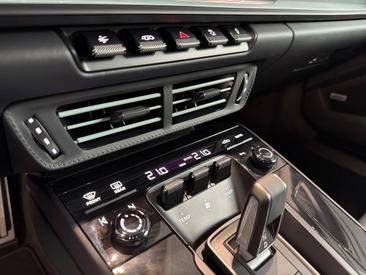 Porsche 992 II Carrera GTS Cabriolet — photo 33