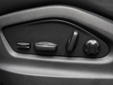 Porsche Cayenne III E-Hybrid Coupé Black Edition — photo 27