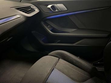 BMW 118 M — photo 12