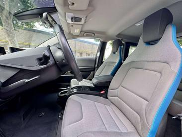 BMW I3 — photo 10
