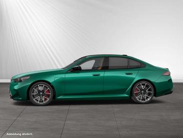 BMW M5 — photo 5