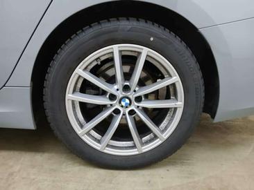 BMW Série 3 M Sport 320d — photo 11