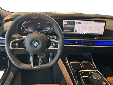 BMW Série 7 740d XDrive — photo 11