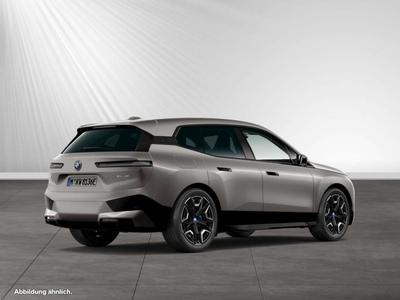 BMW IX XDrive40