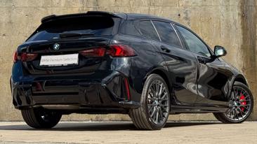 BMW 118 M Sport 118d — photo 3