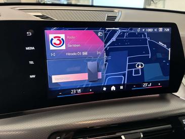 BMW IX1 EDrive20 — photo 12