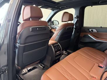BMW X5 XDrive50e — photo 17