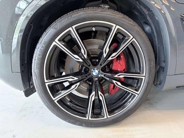 BMW X5 XDrive50e — photo 22
