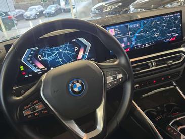 BMW I4 EDrive — photo 10